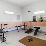 بيت للعطل Casa Mobile Lux La Pineta 21 *