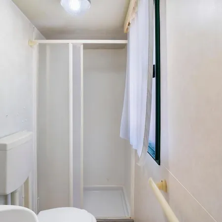 Casa Mobile Lux La Pineta 21 بيت للعطل *