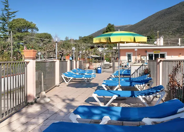Casa Mobile Lux La Pineta 21 알벤가